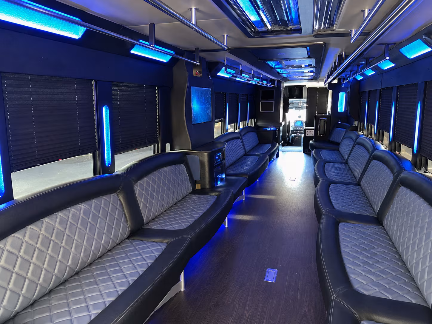 Pueblo Birthday, Sweet 16, & Quinceañera Party Bus Rentals