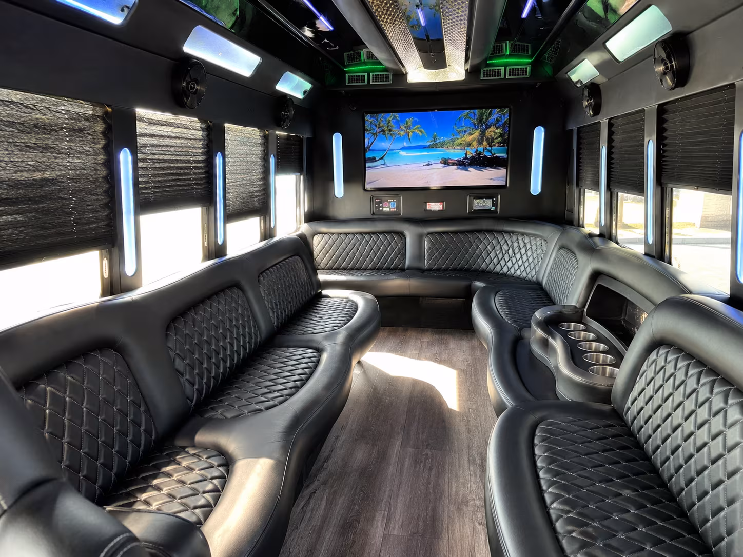 Wichita Birthday, Sweet 16, & Quinceañera Party Bus Rentals