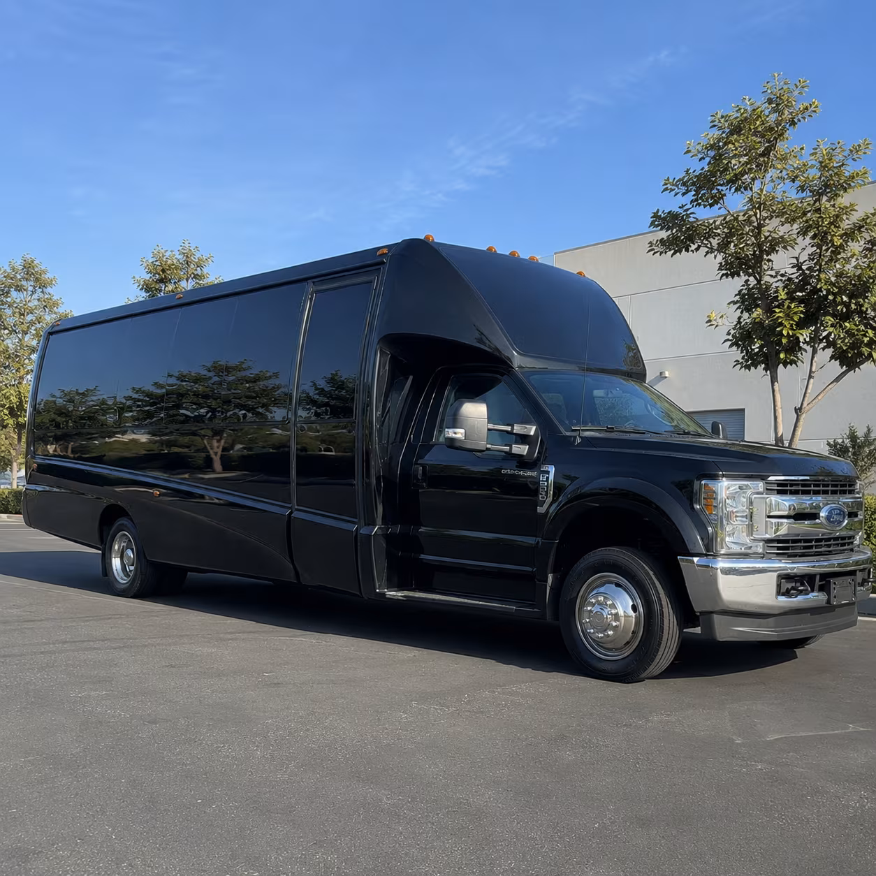 Wichita Falls Winery Tour & Pub Crawl Transportation