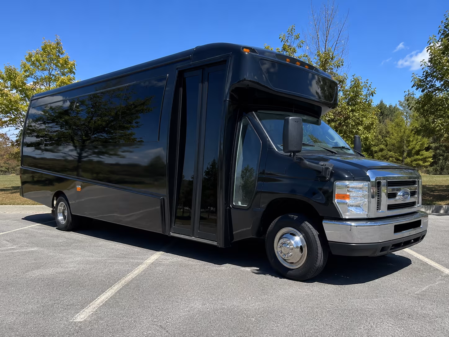 Wichita Wedding Transportation & Shuttle Service